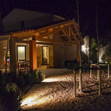 Le Jardin Des Copains Canet (Herault)