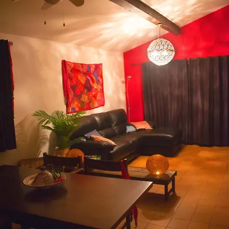 Le Jardin Des Copains Canet (Herault)